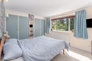 Photo 32- click for photo gallery